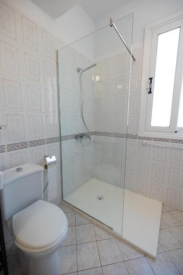 Victoria Lungomare Apartment Vlore Ngoại thất bức ảnh