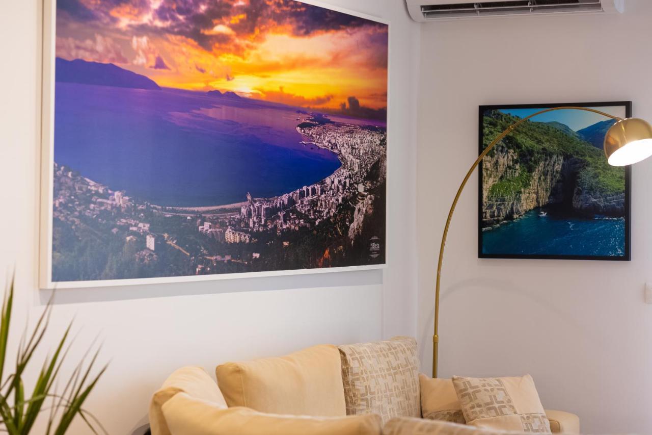 Victoria Lungomare Apartment Vlore Ngoại thất bức ảnh