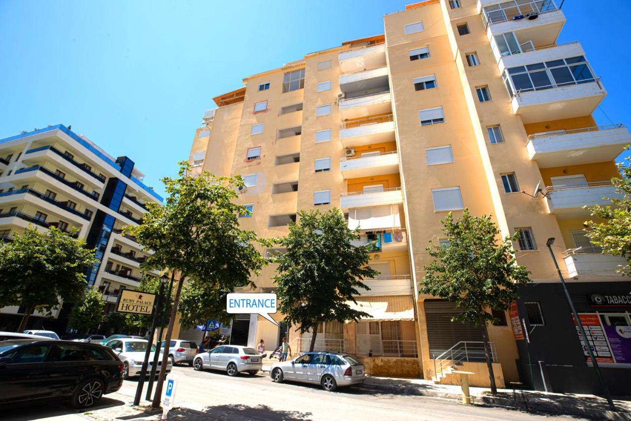 Victoria Lungomare Apartment Vlore Ngoại thất bức ảnh